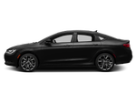 2015 Chrysler 200 4dr Sdn S FWD
