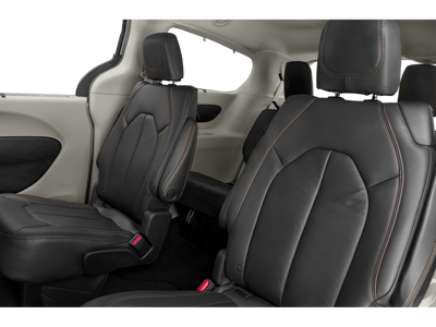2018 Chrysler Pacifica Touring L FWD