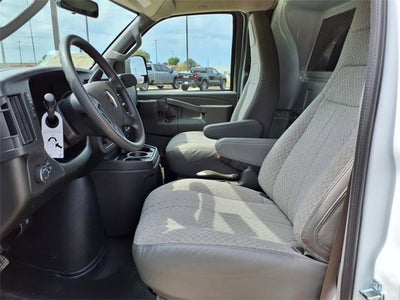 2025 Chevrolet Express Cargo 2500 WT