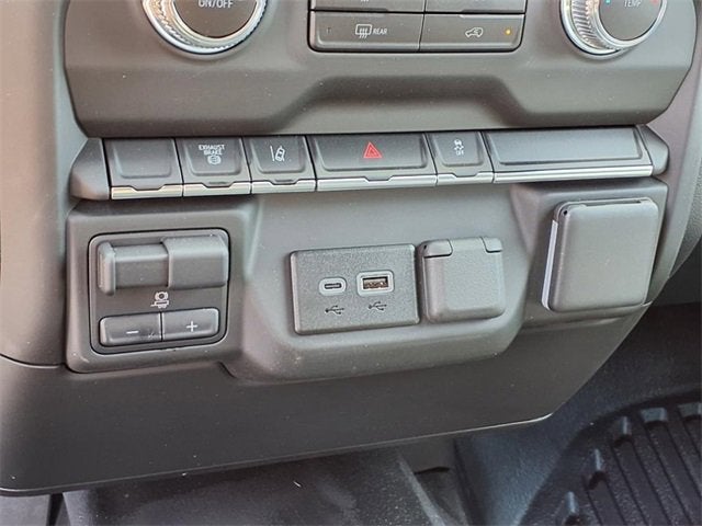 2025 GMC Sierra 3500 HD Chassis Cab Pro