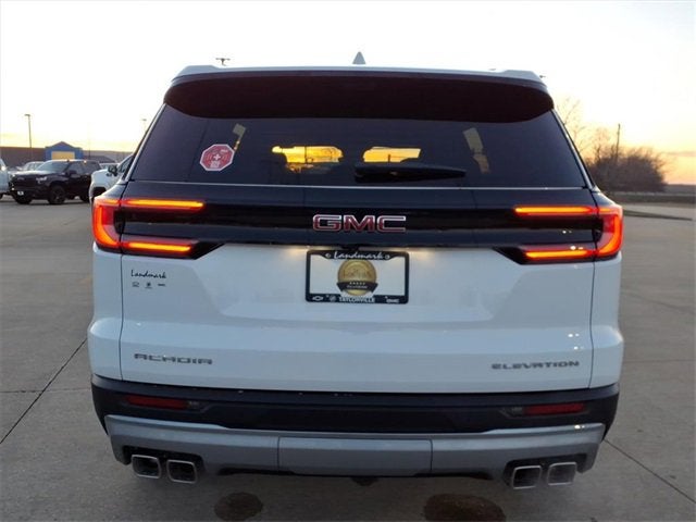 2026 GMC Acadia Elevation