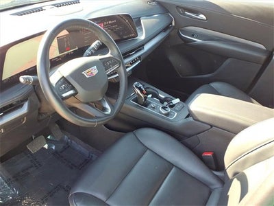 2025 Cadillac XT4 Premium Luxury