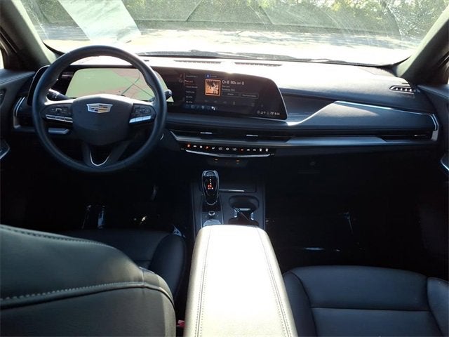 2025 Cadillac XT4 Premium Luxury