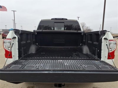 2020 Nissan Titan SV