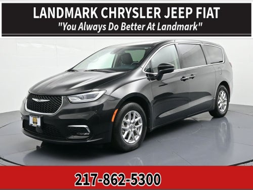 2023 Chrysler Pacifica Touring L FWD