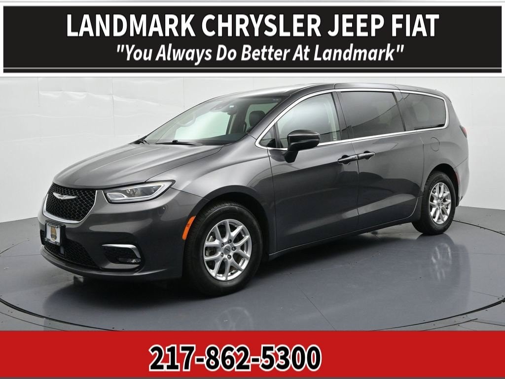 2023 Chrysler Pacifica Touring L