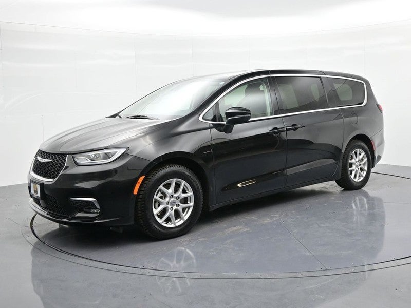 2023 Chrysler Pacifica Touring L FWD