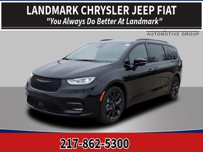 2025 Chrysler Pacifica Limited FWD