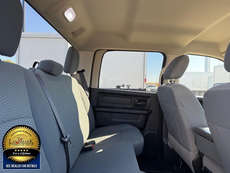 2019 RAM 1500 Classic Tradesman 4x4 Crew Cab 5'7" Box
