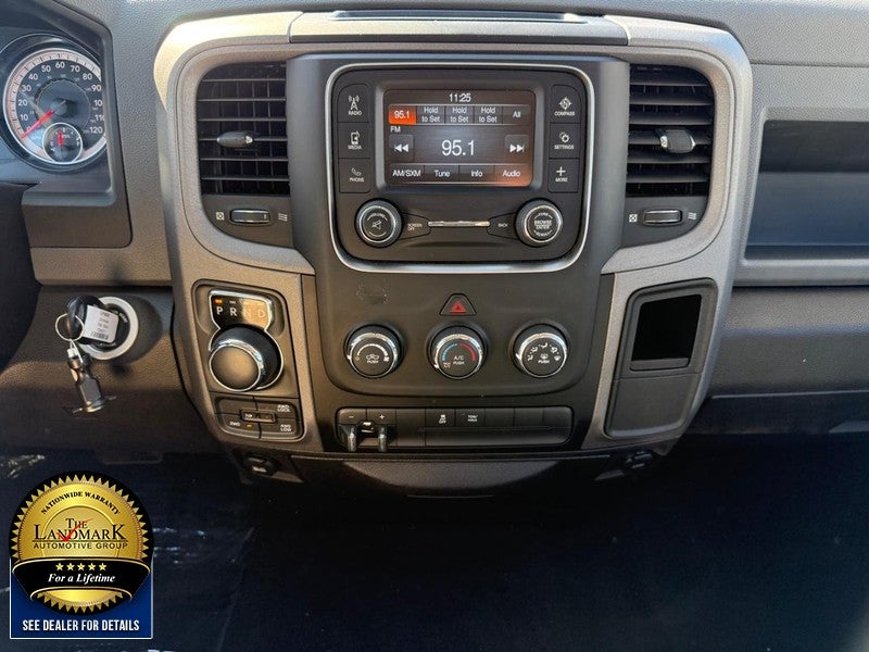 2019 RAM 1500 Classic Tradesman 4x4 Crew Cab 5'7" Box