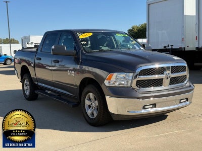 2019 RAM 1500 Classic Tradesman 4x4 Crew Cab 5'7" Box