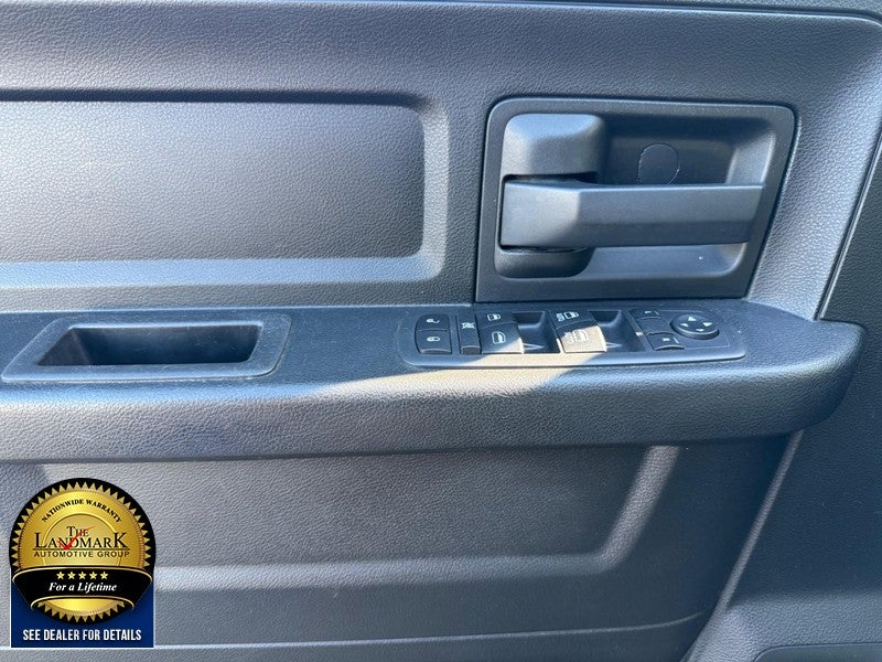 2019 RAM 1500 Classic Tradesman 4x4 Crew Cab 5'7" Box