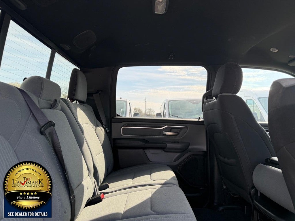 2023 RAM 1500 Lone Star 4x4 Crew Cab 5'7" Box