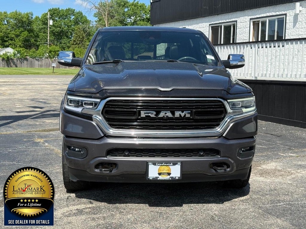 2019 RAM 1500 Limited 4x4 Crew Cab 5'7" Box