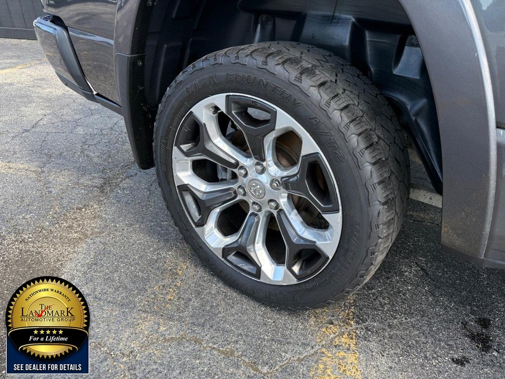 2019 RAM 1500 Limited 4x4 Crew Cab 5'7" Box