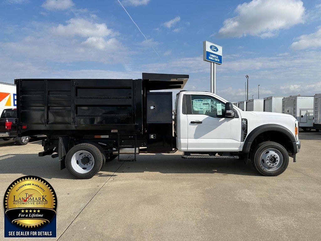 2023 Ford Super Duty F-550 DRW XL 4WD Reg Cab 169" WB 84" CA
