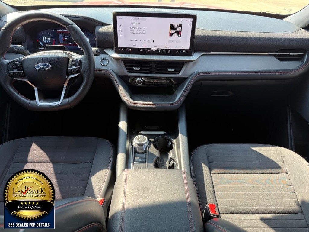 2025 Ford Explorer ST-Line 4WD