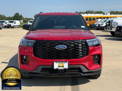 2025 Ford Explorer ST-Line 4WD