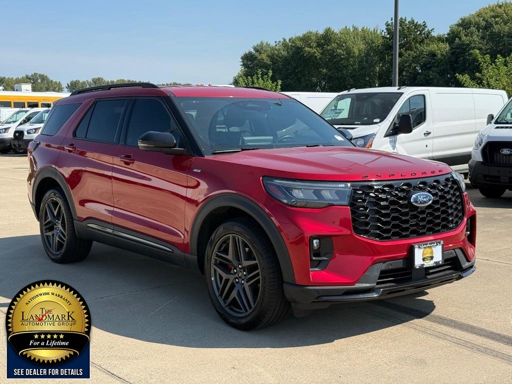 2025 Ford Explorer ST-Line 4WD