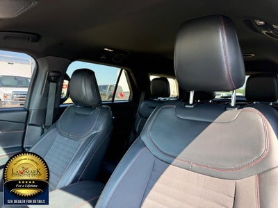 2025 Ford Explorer ST-Line 4WD