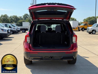 2025 Ford Explorer ST-Line 4WD