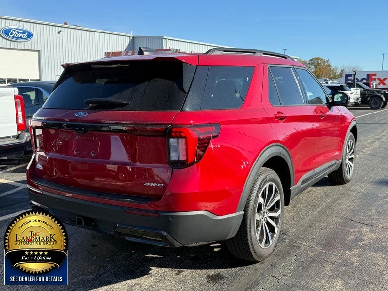 2025 Ford Explorer ST-Line 4WD