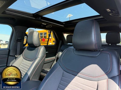 2025 Ford Explorer ST-Line 4WD