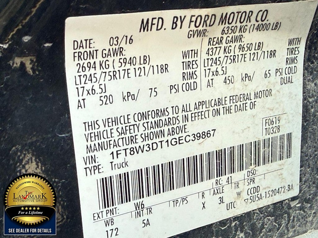 2016 Ford Super Duty F-350 DRW 4WD Crew Cab 172" Lariat