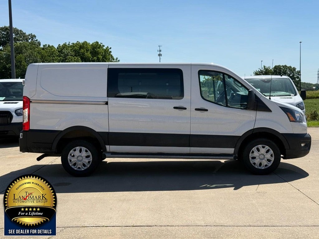 2024 Ford Transit Cargo Van T-250 148" Low Rf 9070 GVWR RWD