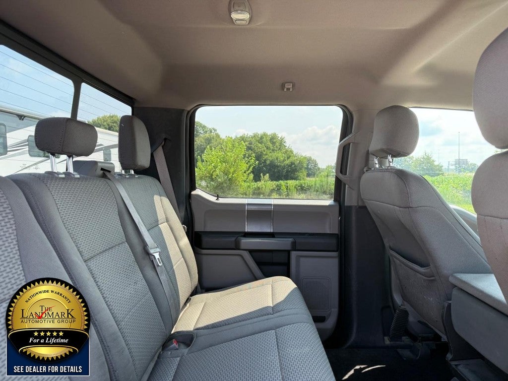 2015 Ford F-150 2WD SuperCrew 145" XLT