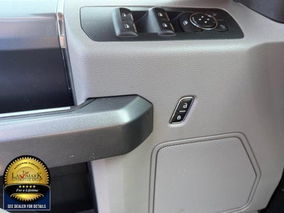 2015 Ford F-150 2WD SuperCrew 145" XLT