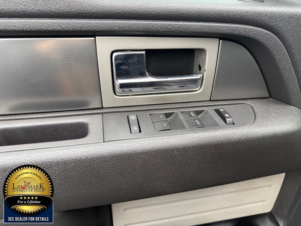 2013 Ford F-150 4WD SuperCab 145" FX4