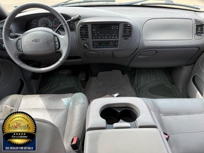 2002 Ford F-150 SuperCrew 139" XLT 4WD