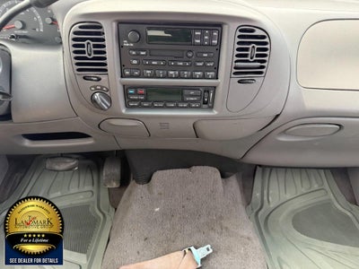 2002 Ford F-150 SuperCrew 139" XLT 4WD