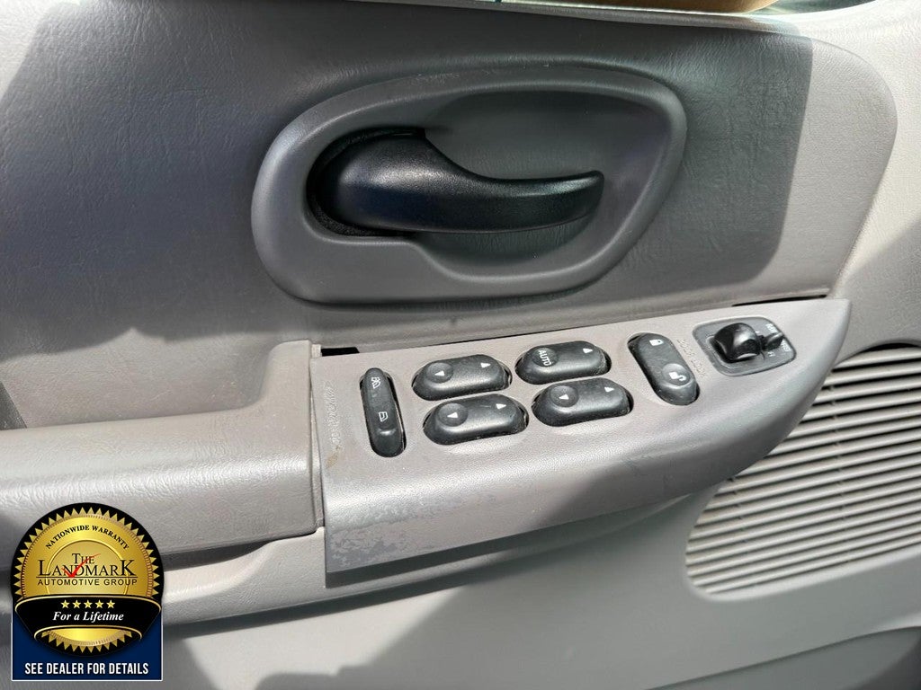 2002 Ford F-150 SuperCrew 139" XLT 4WD