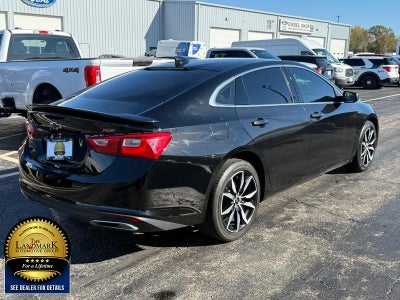 2022 Chevrolet Malibu 4dr Sdn RS