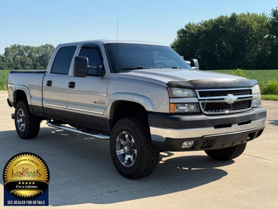 2006 Chevrolet Silverado 2500HD Crew Cab 153" WB 4WD LT3