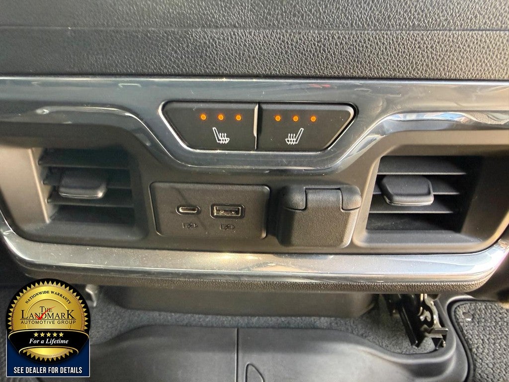 2022 GMC Sierra 2500HD 4WD Crew Cab 159" AT4