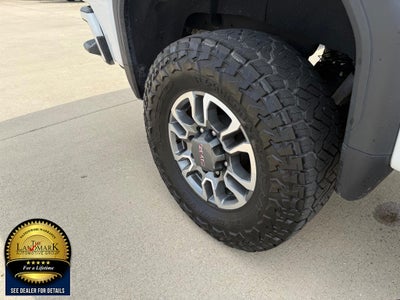 2022 GMC Sierra 2500HD 4WD Crew Cab 159" AT4