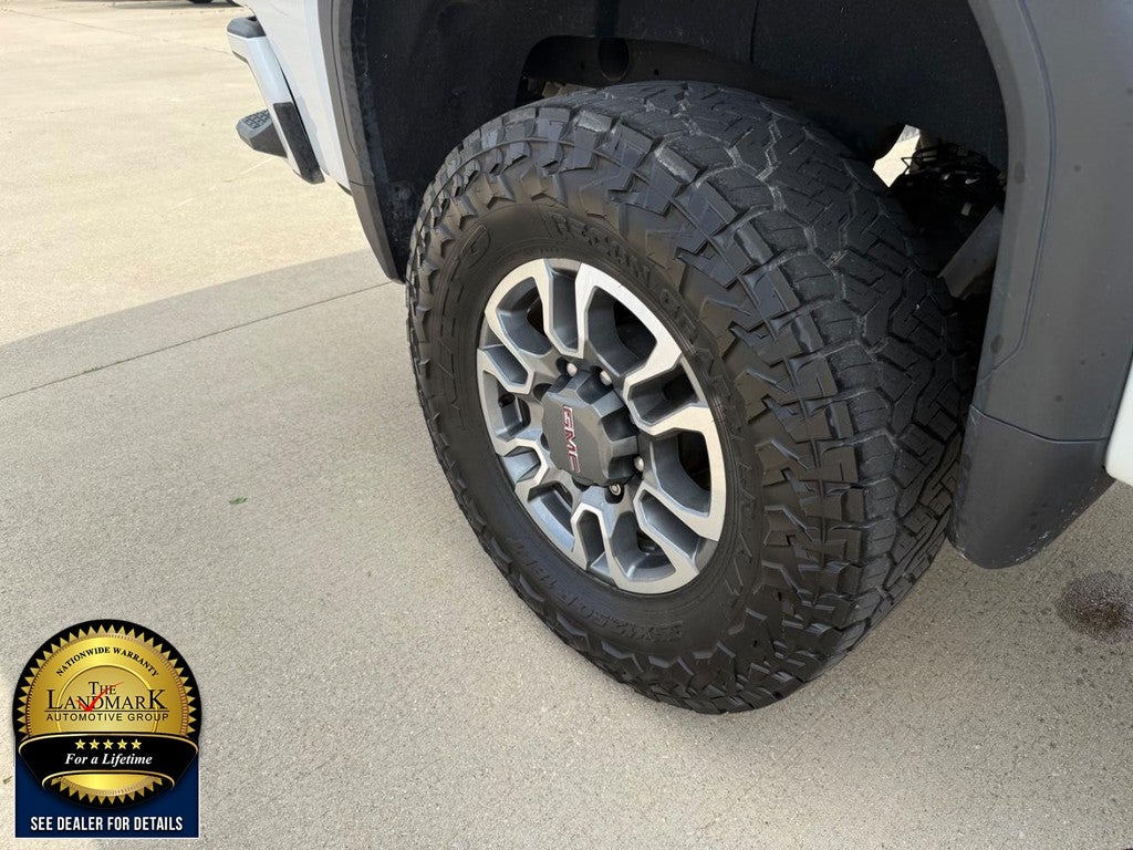 2022 GMC Sierra 2500HD 4WD Crew Cab 159" AT4