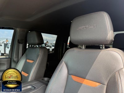 2022 GMC Sierra 2500HD 4WD Crew Cab 159" AT4