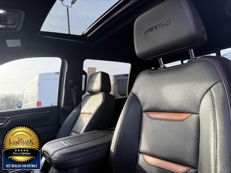 2024 GMC Sierra 2500HD 4WD Crew Cab 159" AT4