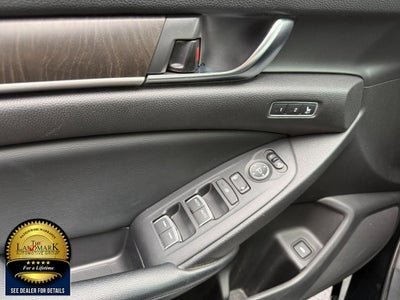 2018 Honda Accord Sedan Touring 2.0T Auto