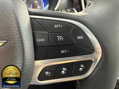 2026 Chrysler Pacifica Select FWD