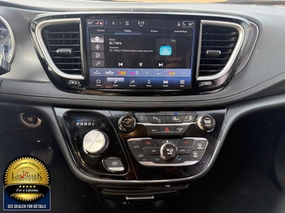 2026 Chrysler Pacifica Select FWD