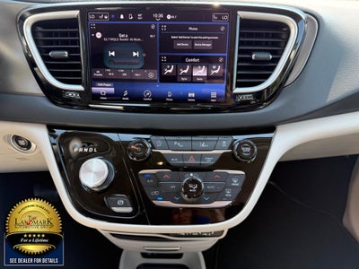 2023 Chrysler Pacifica Touring L FWD