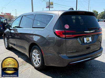 2023 Chrysler Pacifica Touring L FWD