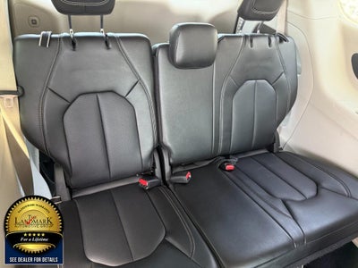 2024 Chrysler Pacifica Touring L FWD