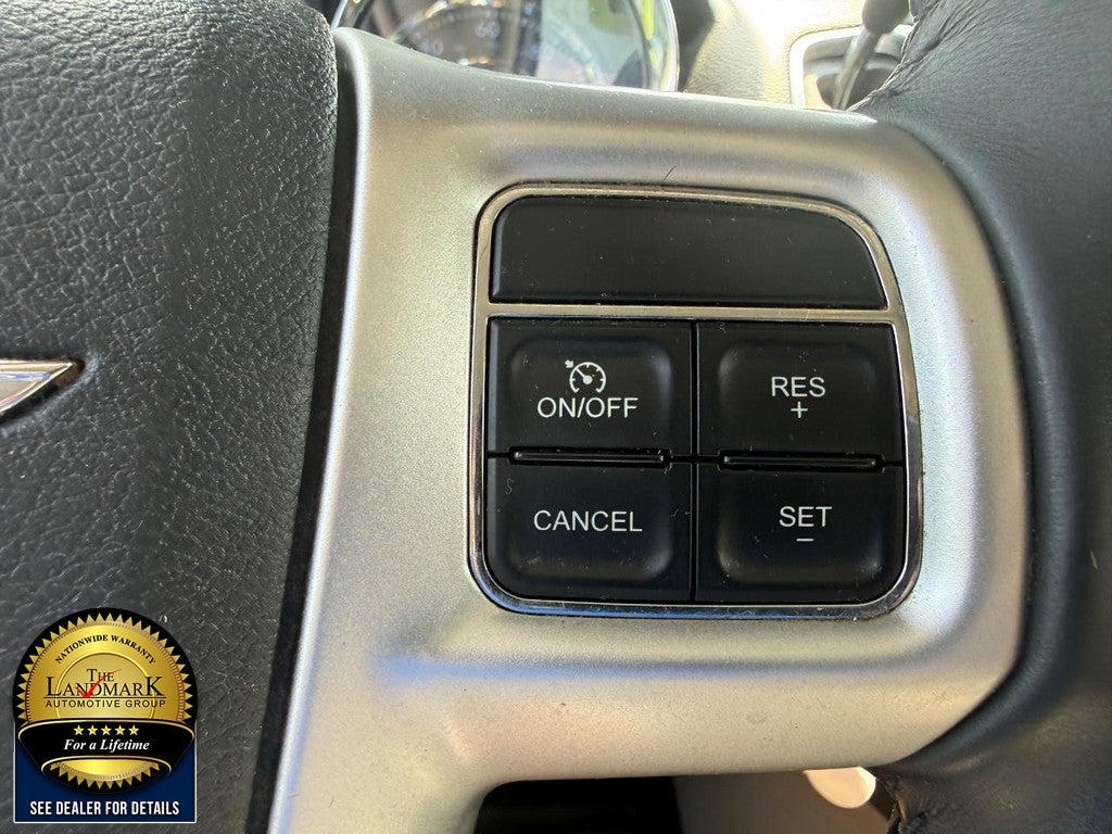 2015 Chrysler Town & Country 4dr Wgn Touring