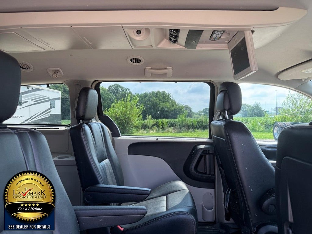 2015 Chrysler Town & Country 4dr Wgn Touring